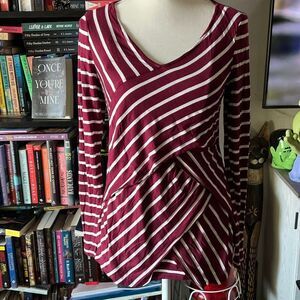 Motherhood maternity Size M Maternity long sleeve blouse burgundy and white stri
